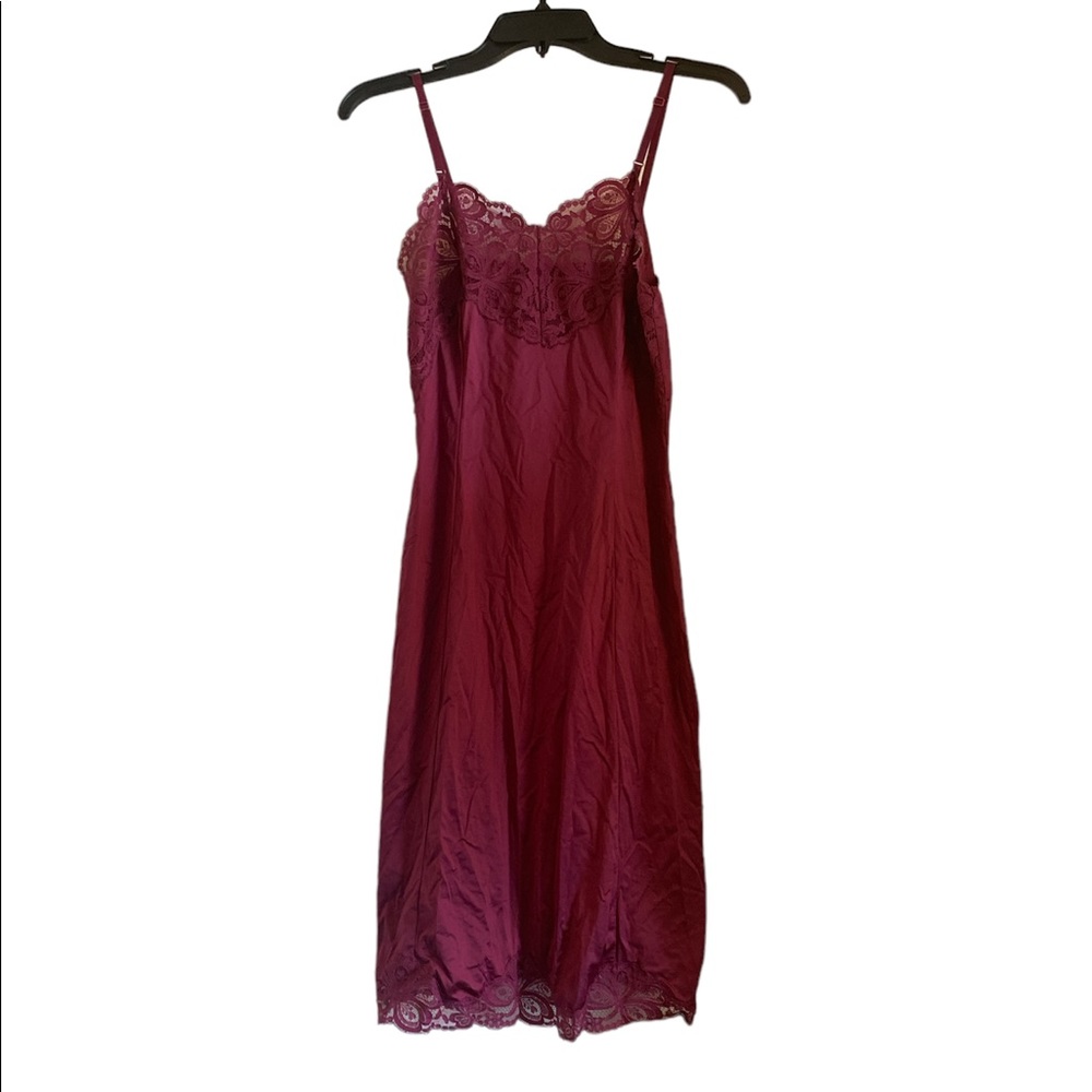 Deep red Nightgown